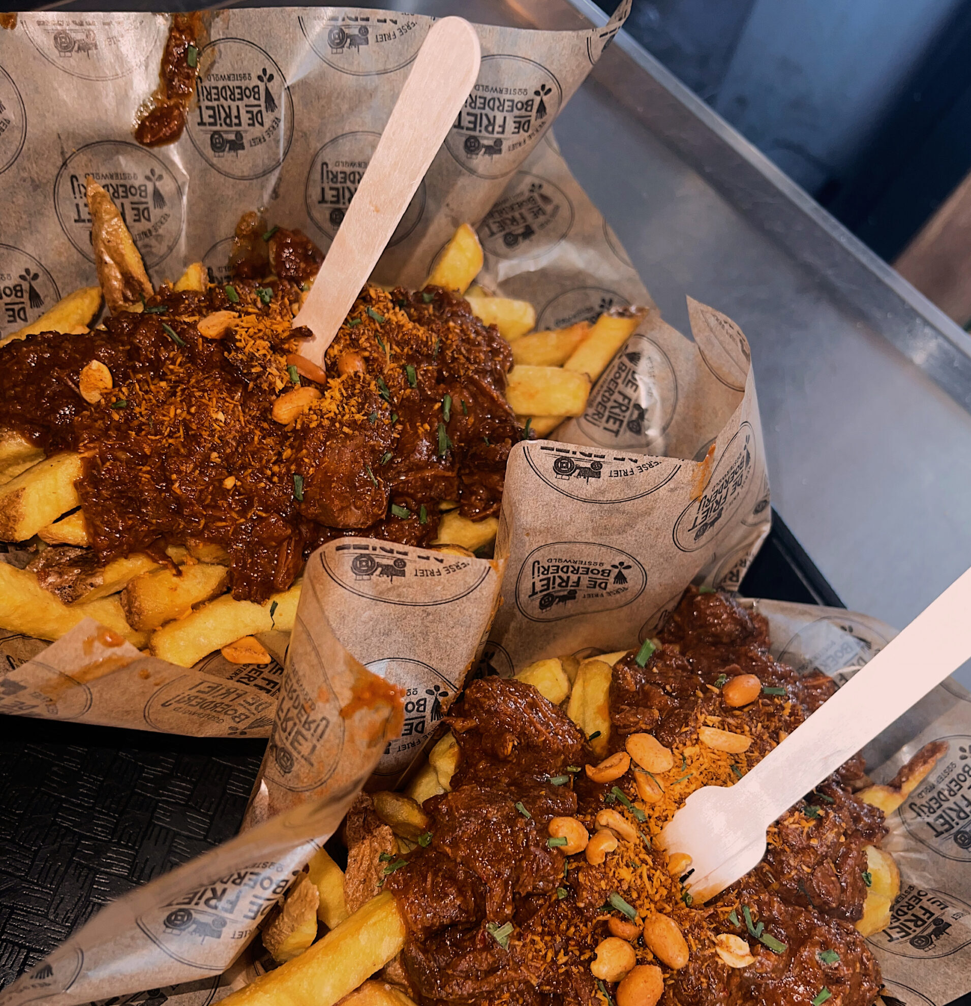 🍟 Een Frietkraam Huren in Almere of Flevoland? De Frietboerderij Staat Voor Je Klaar!